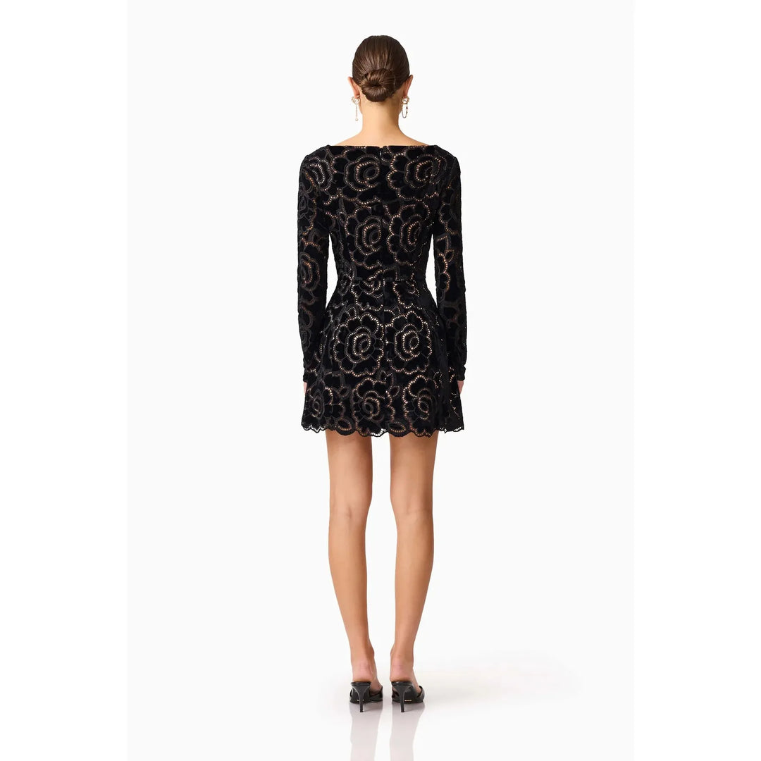 {EVENING WEAR} - Premium {FORMALS} - Shop now at {ALINA COLLECTIONS}