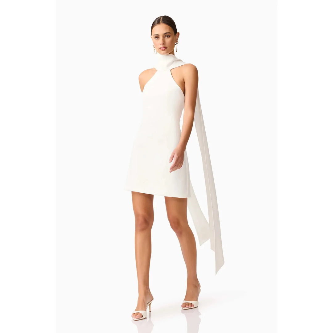 {EVENING WEAR} - Premium {FORMALS} - Shop now at {ALINA COLLECTIONS}