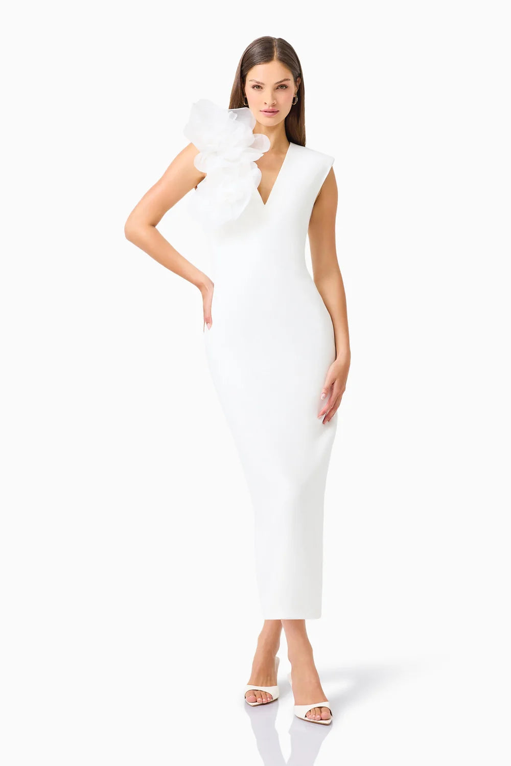 {EVENING WEAR} - Premium {FORMALS} - Shop now at {ALINA COLLECTIONS}