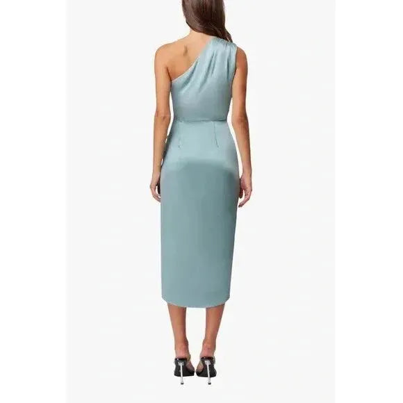 {EVENING WEAR} - Premium {FORMALS} - Shop now at {ALINA COLLECTIONS}