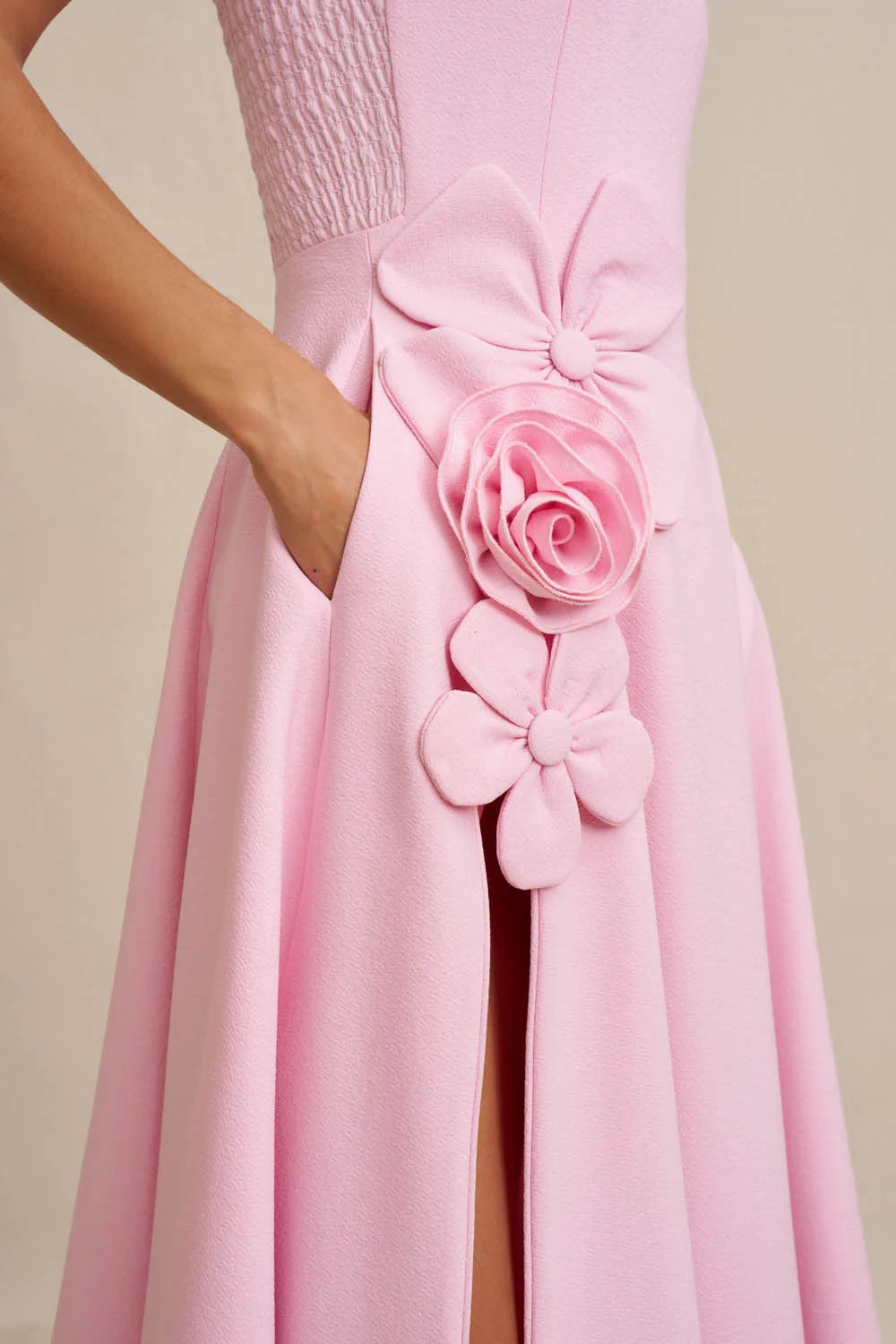 {EVENING WEAR} - Premium {FORMALS} - Shop now at {ALINA COLLECTIONS}