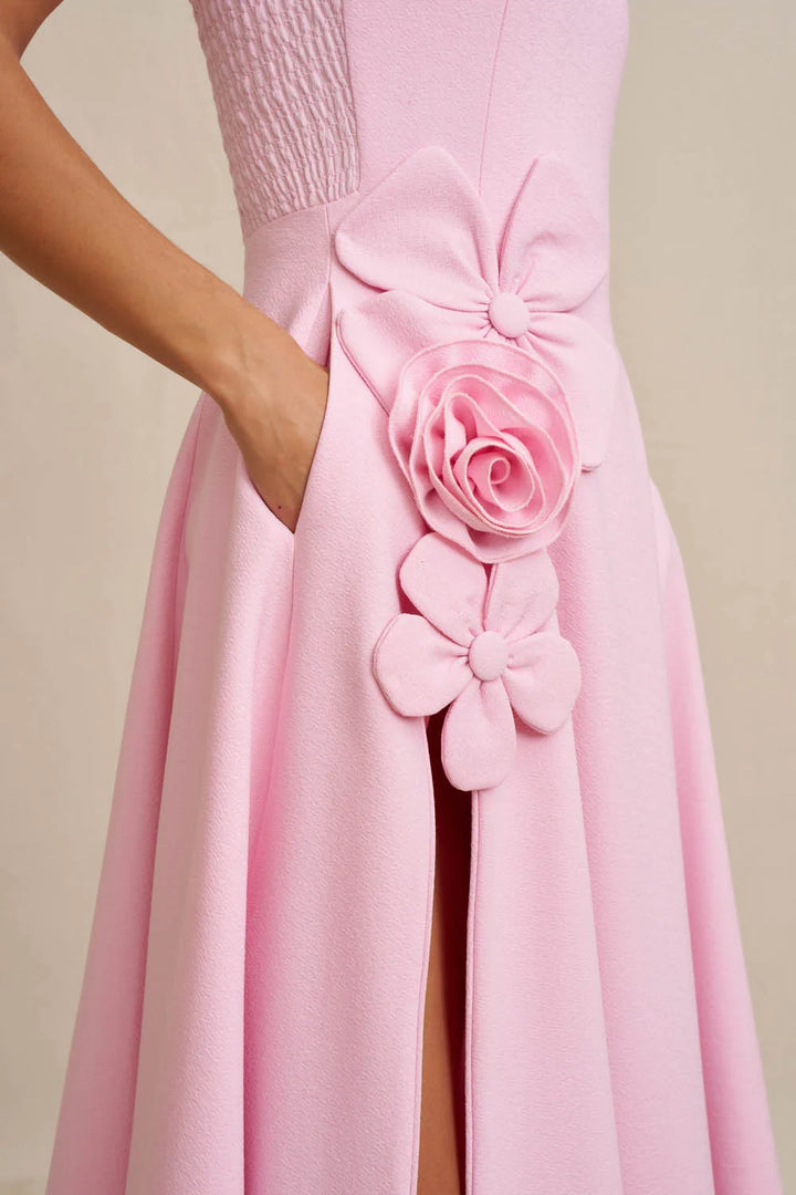 {EVENING WEAR} - Premium {FORMALS} - Shop now at {ALINA COLLECTIONS}