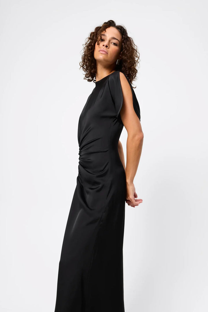 {EVENING WEAR} - Premium {FORMALS} - Shop now at {ALINA COLLECTIONS}