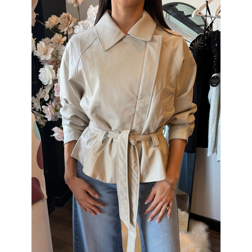 {EVENING WEAR} - Premium {FORMALS} - Shop now at {ALINA COLLECTIONS}