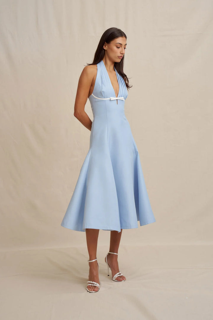 {EVENING WEAR} - Premium {FORMALS} - Shop now at {ALINA COLLECTIONS}