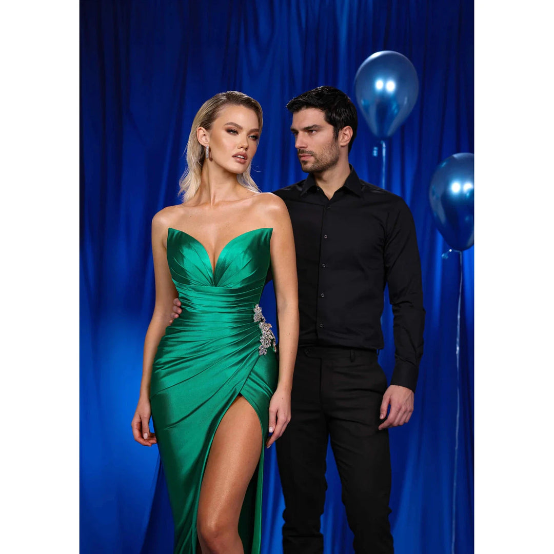 M24606 Hunter GreenMermaid Cut Evening Dress crafted to accentuate you Alina Collctions Aus M24606 Hunter GreenMermaid Cut Evening Dress crafted to accentuate you Alina Collctions Aus