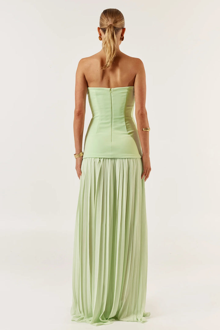 {EVENING WEAR} - Premium {FORMALS} - Shop now at {ALINA COLLECTIONS}