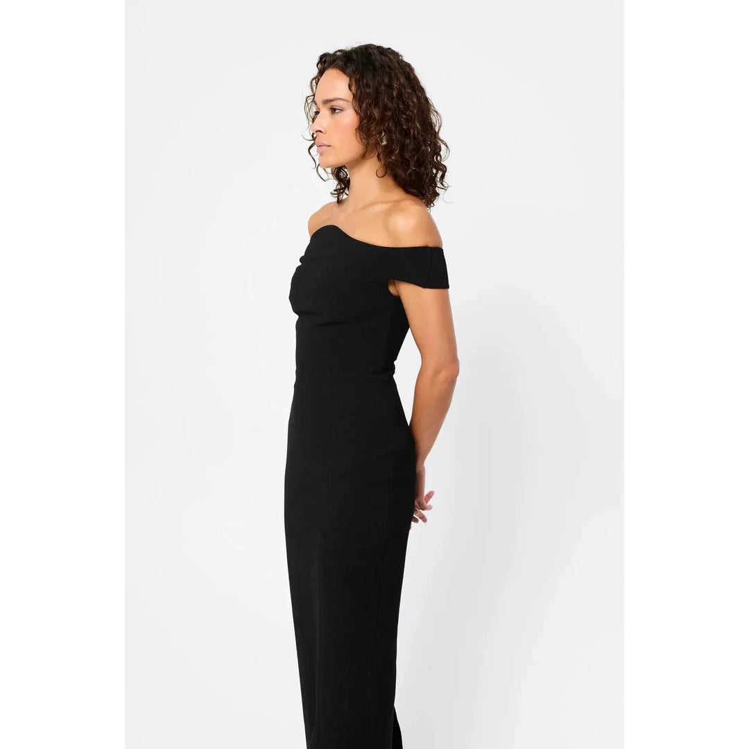 {EVENING WEAR} - Premium {FORMALS} - Shop now at {ALINA COLLECTIONS}