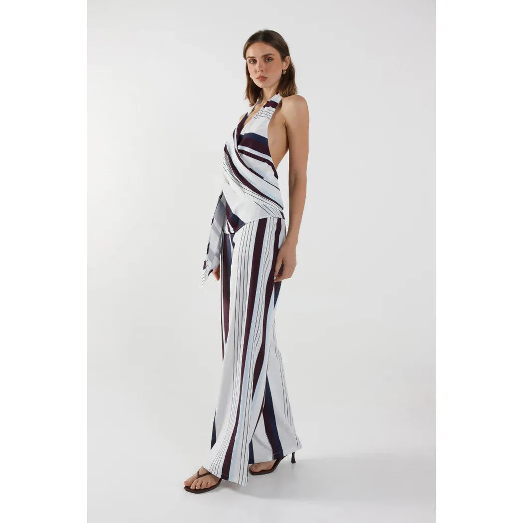{EVENING WEAR} - Premium {FORMALS} - Shop now at {ALINA COLLECTIONS}