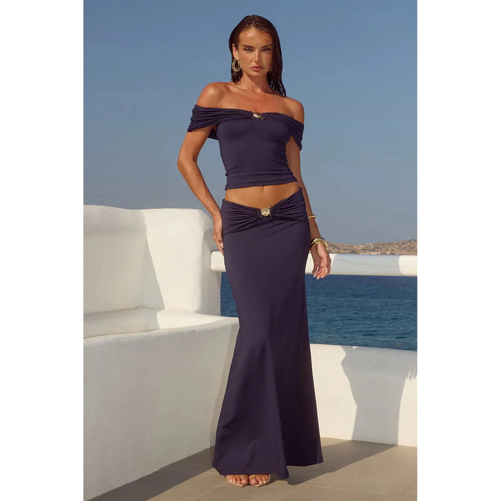 {EVENING WEAR} - Premium {FORMALS} - Shop now at {ALINA COLLECTIONS}