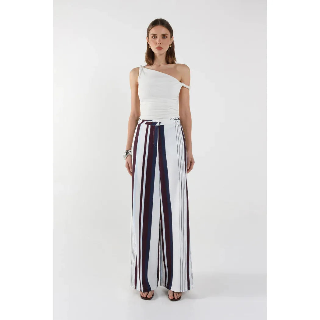 {EVENING WEAR} - Premium {FORMALS} - Shop now at {ALINA COLLECTIONS}