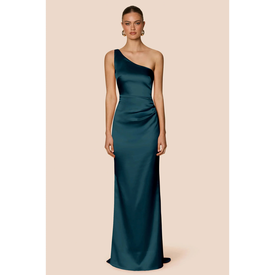 {EVENING WEAR} - Premium {FORMALS} - Shop now at {ALINA COLLECTIONS}