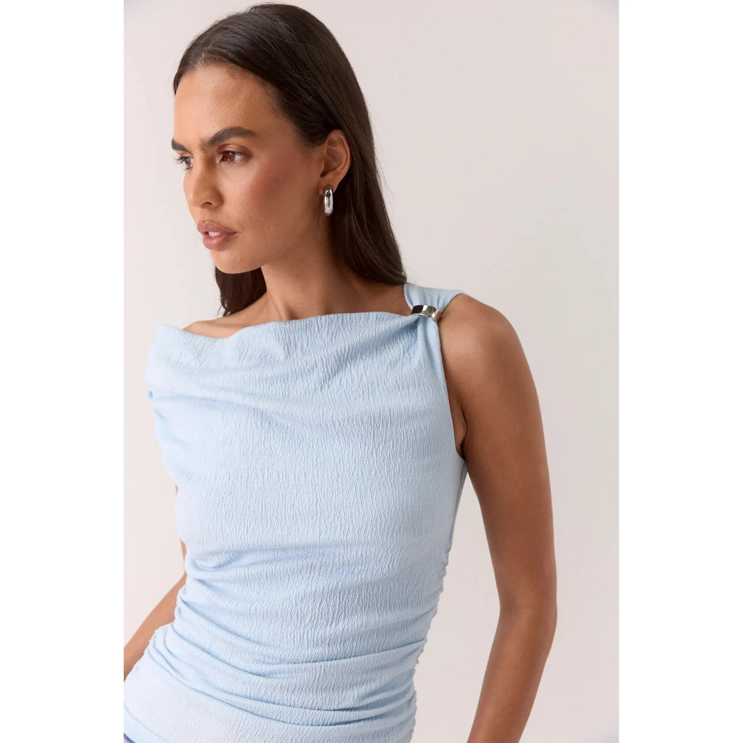 {EVENING WEAR} - Premium {FORMALS} - Shop now at {ALINA COLLECTIONS}