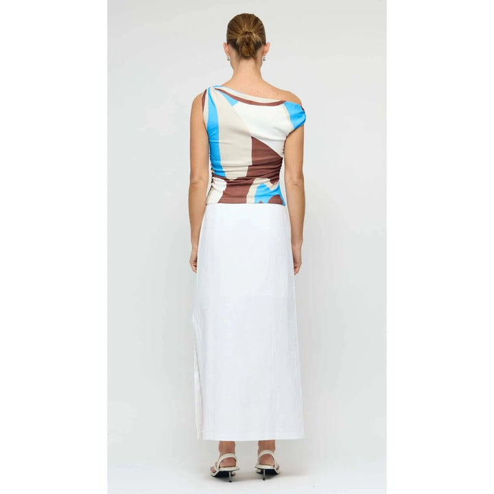 {EVENING WEAR} - Premium {FORMALS} - Shop now at {ALINA COLLECTIONS}
