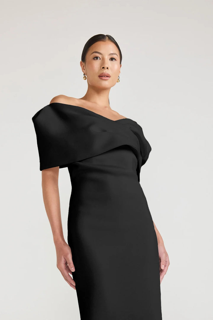 YESEMIA GOWN BLACK