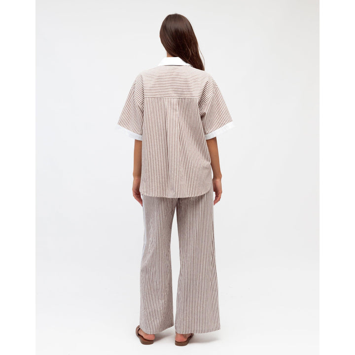 {EVENING WEAR} - Premium {FORMALS} - Shop now at {ALINA COLLECTIONS}