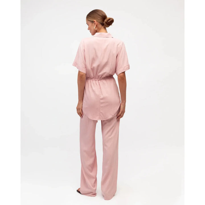 {EVENING WEAR} - Premium {FORMALS} - Shop now at {ALINA COLLECTIONS}