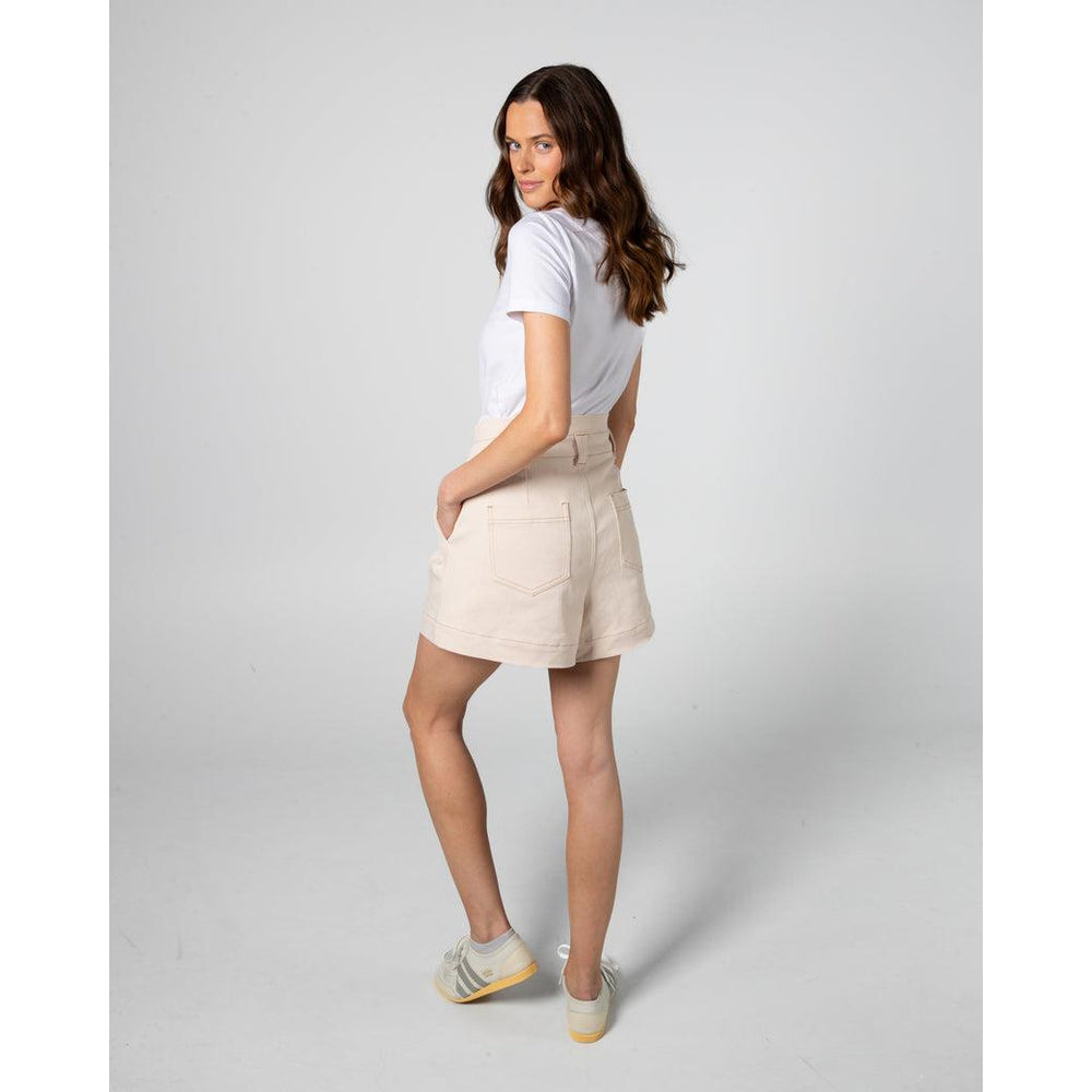 {EVENING WEAR} - Premium {FORMALS} - Shop now at {ALINA COLLECTIONS}