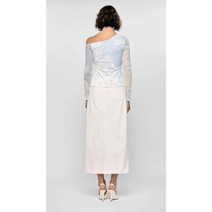 {EVENING WEAR} - Premium {FORMALS} - Shop now at {ALINA COLLECTIONS}