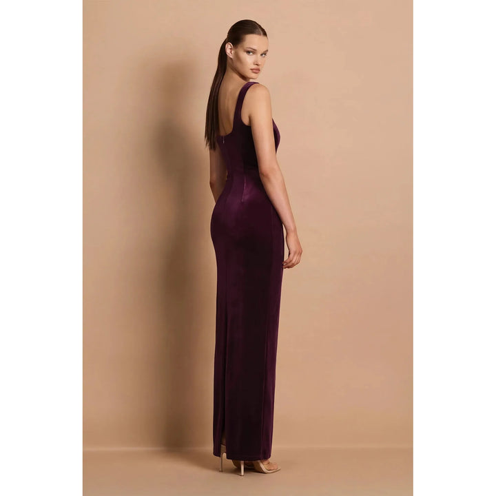{EVENING WEAR} - Premium {FORMALS} - Shop now at {ALINA COLLECTIONS}