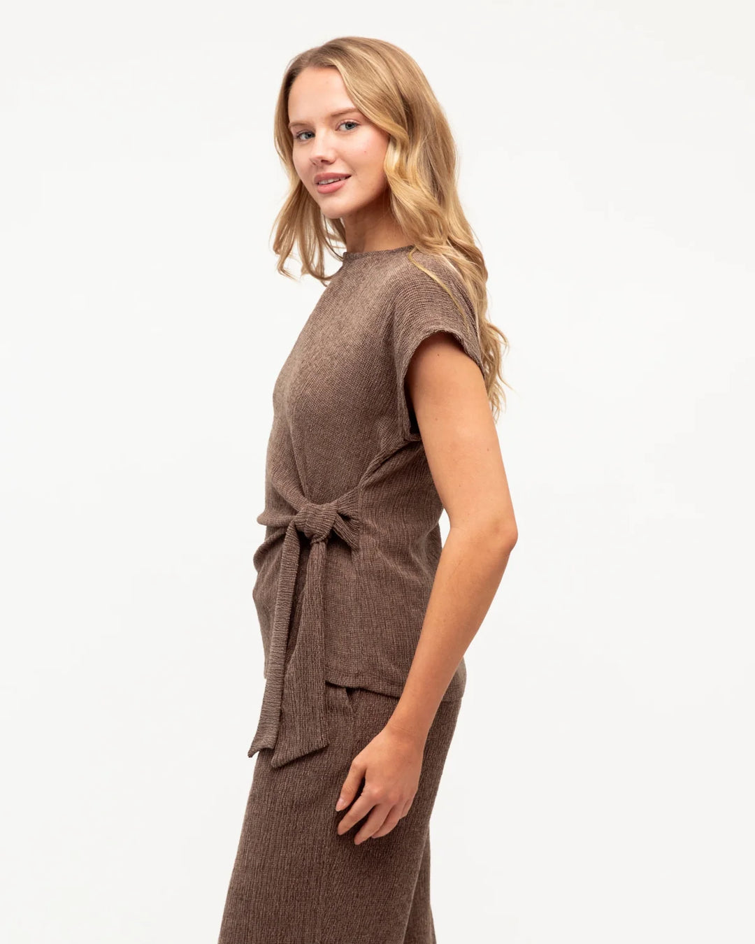 {EVENING WEAR} - Premium {FORMALS} - Shop now at {ALINA COLLECTIONS}