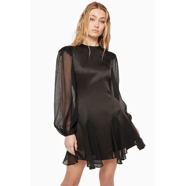 Antiquity Dress Black | Elliatt
