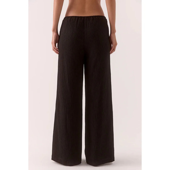 {EVENING WEAR} - Premium {FORMALS} - Shop now at {ALINA COLLECTIONS}