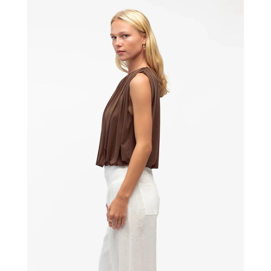 {EVENING WEAR} - Premium {FORMALS} - Shop now at {ALINA COLLECTIONS}