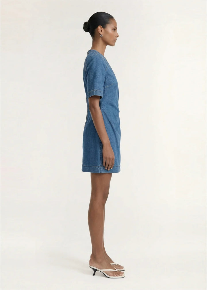 {EVENING WEAR} - Premium {FORMALS} - Shop now at {ALINA COLLECTIONS}