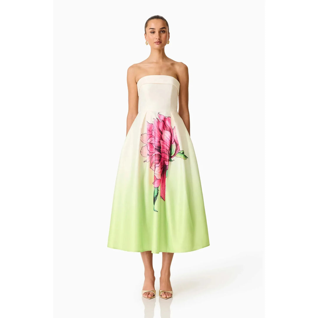 {EVENING WEAR} - Premium {FORMALS} - Shop now at {ALINA COLLECTIONS}