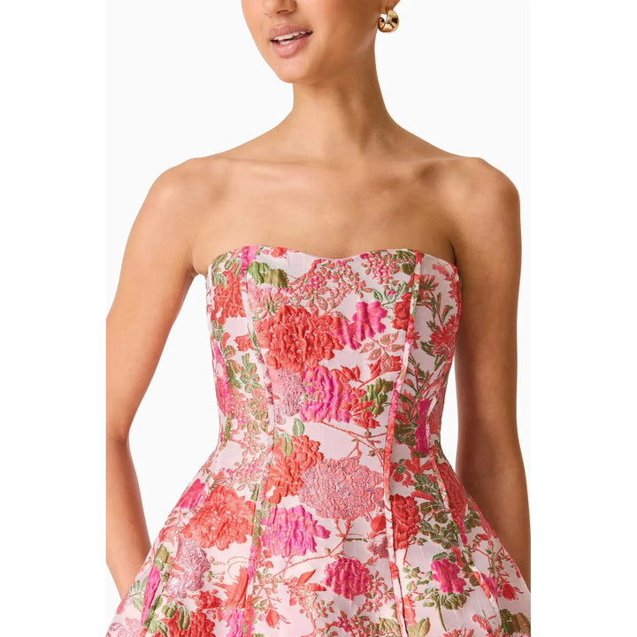 {EVENING WEAR} - Premium {FORMALS} - Shop now at {ALINA COLLECTIONS}