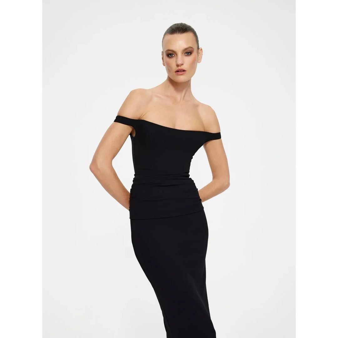 {EVENING WEAR} - Premium {FORMALS} - Shop now at {ALINA COLLECTIONS}