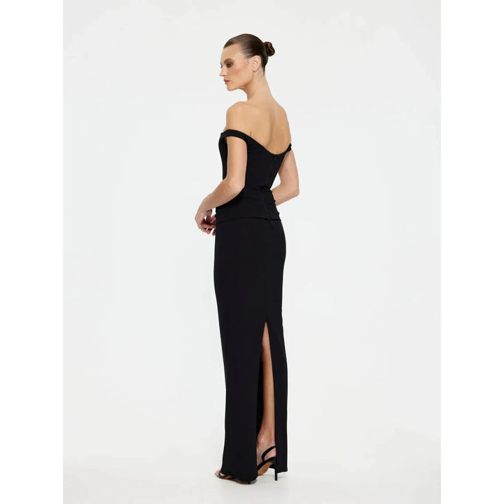 {EVENING WEAR} - Premium {FORMALS} - Shop now at {ALINA COLLECTIONS}