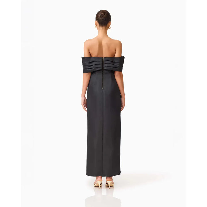 {EVENING WEAR} - Premium {FORMALS} - Shop now at {ALINA COLLECTIONS}