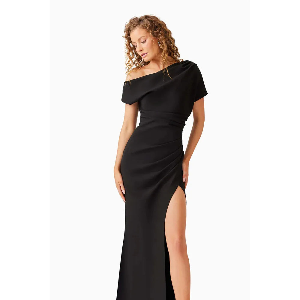 {EVENING WEAR} - Premium {FORMALS} - Shop now at {ALINA COLLECTIONS}