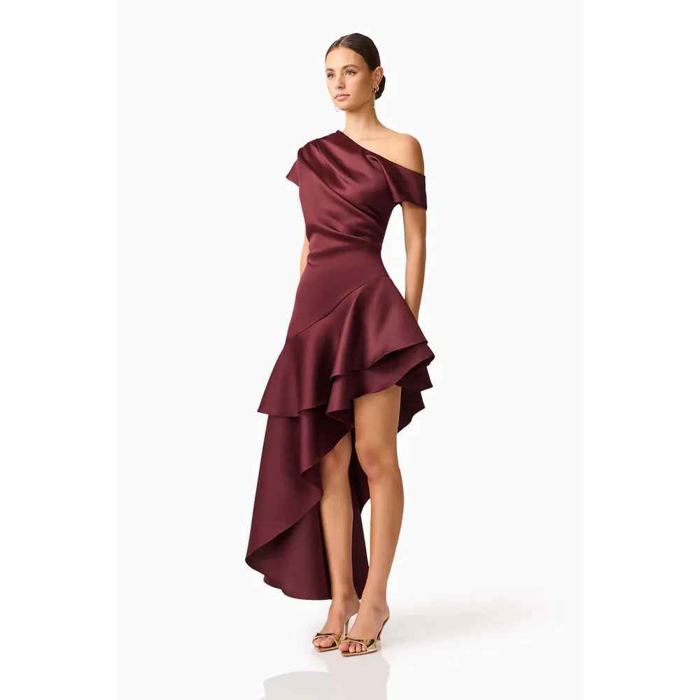 {EVENING WEAR} - Premium {FORMALS} - Shop now at {ALINA COLLECTIONS}