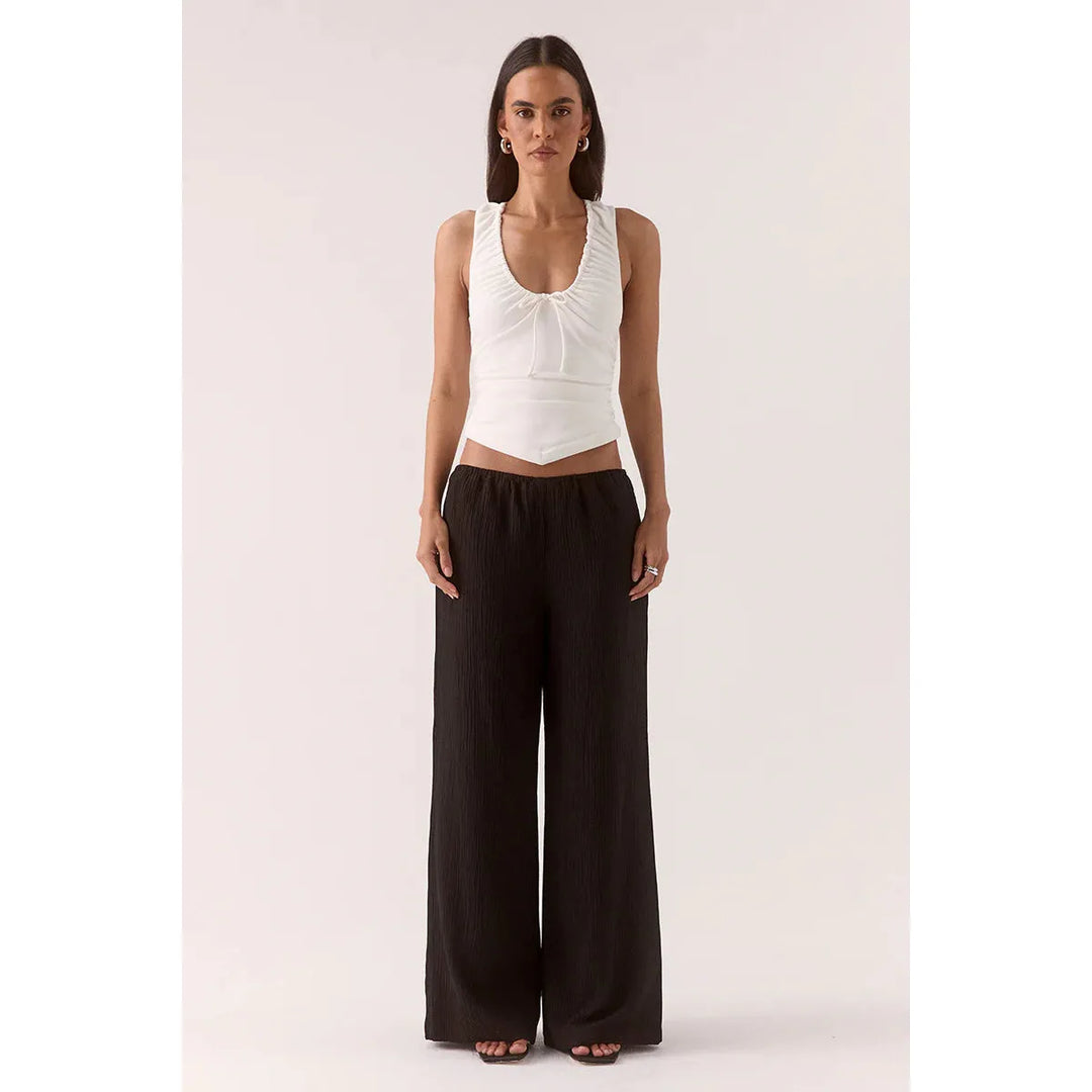 {EVENING WEAR} - Premium {FORMALS} - Shop now at {ALINA COLLECTIONS}