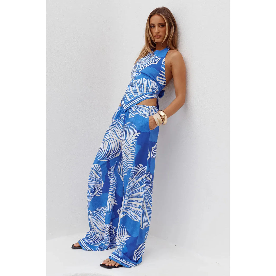 {EVENING WEAR} - Premium {FORMALS} - Shop now at {ALINA COLLECTIONS}