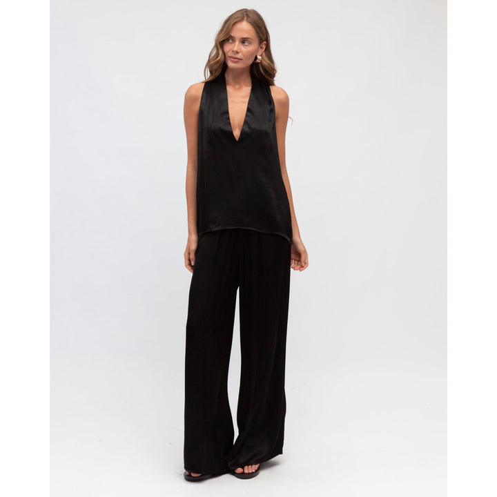 {EVENING WEAR} - Premium {FORMALS} - Shop now at {ALINA COLLECTIONS}