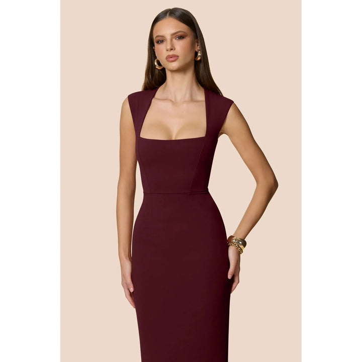{EVENING WEAR} - Premium {FORMALS} - Shop now at {ALINA COLLECTIONS}