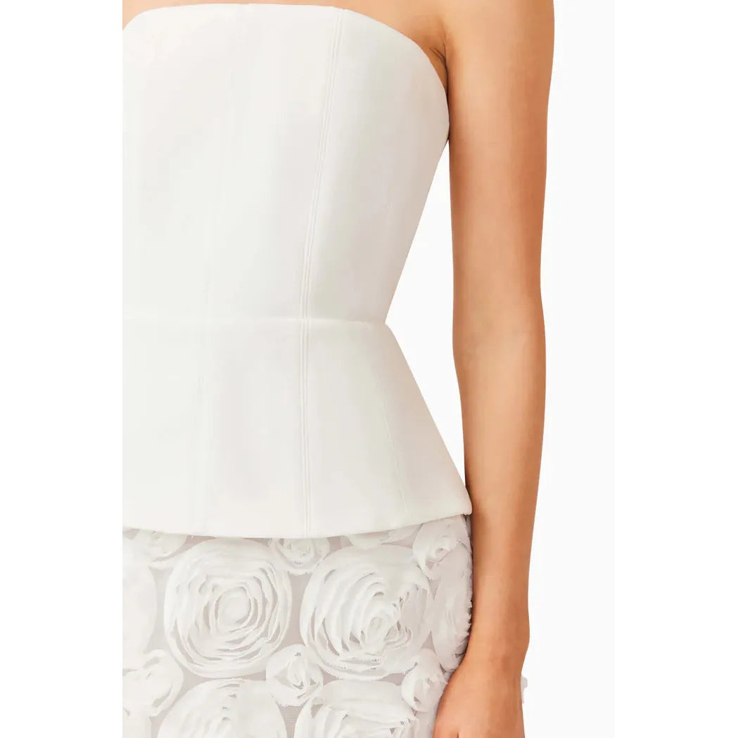 {EVENING WEAR} - Premium {FORMALS} - Shop now at {ALINA COLLECTIONS}