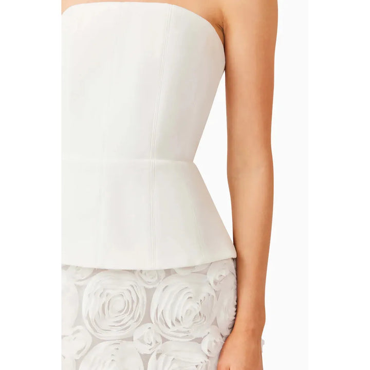 {EVENING WEAR} - Premium {FORMALS} - Shop now at {ALINA COLLECTIONS}