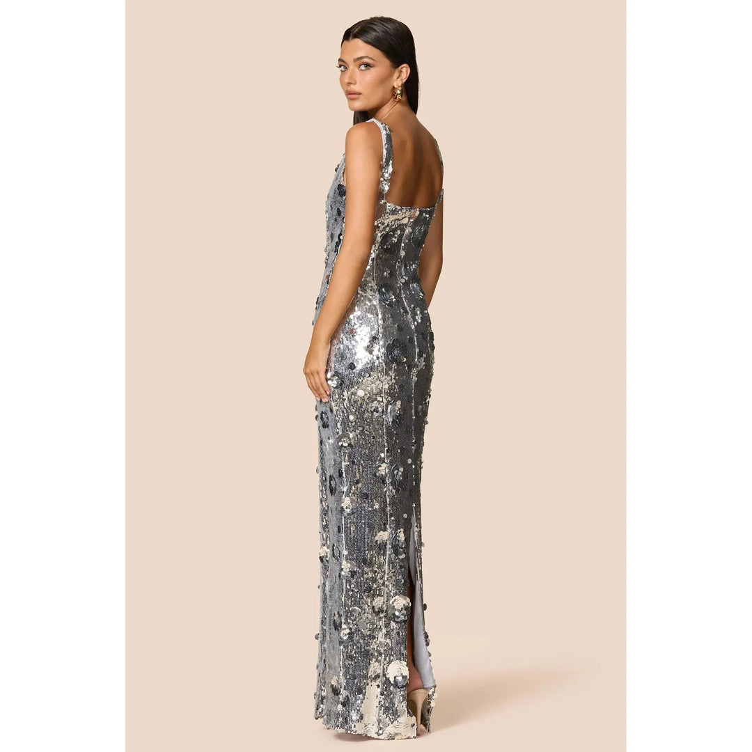 {EVENING WEAR} - Premium {FORMALS} - Shop now at {ALINA COLLECTIONS}