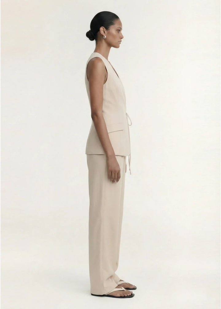 {EVENING WEAR} - Premium {FORMALS} - Shop now at {ALINA COLLECTIONS}