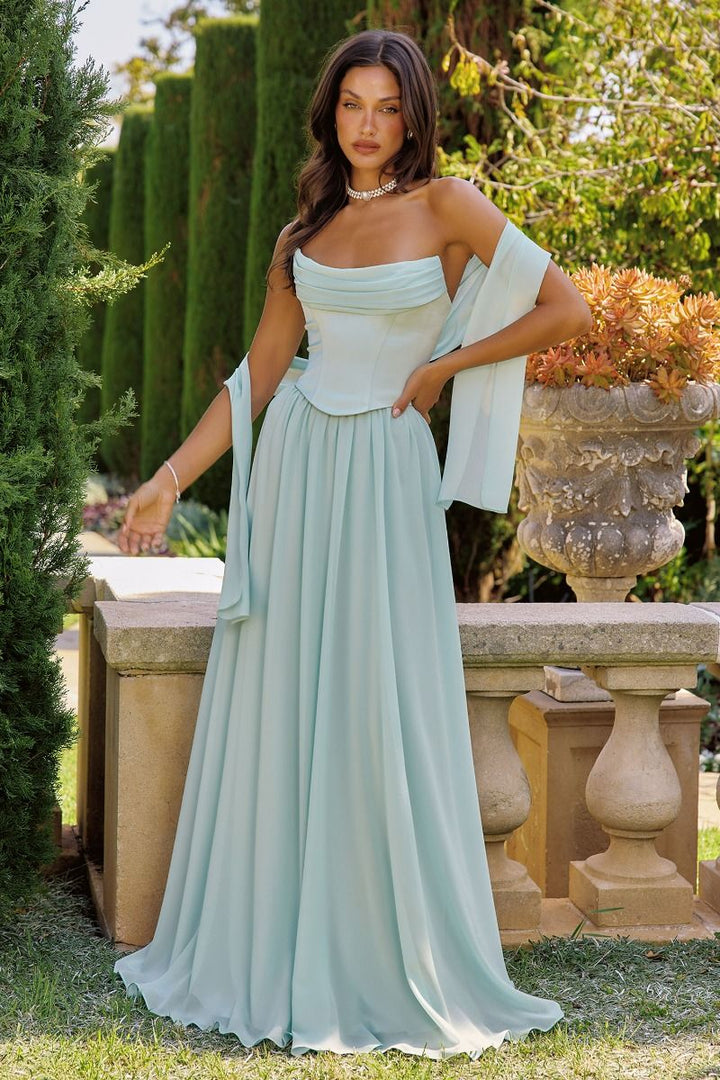 {EVENING WEAR} - Premium {FORMALS} - Shop now at {ALINA COLLECTIONS}