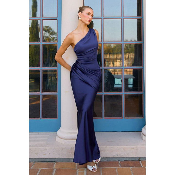 {EVENING WEAR} - Premium {FORMALS} - Shop now at {ALINA COLLECTIONS}