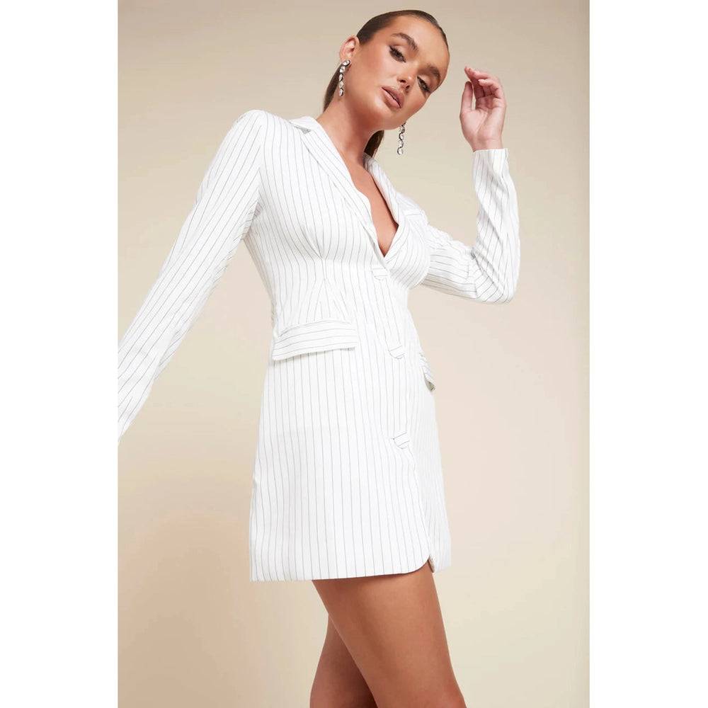 {EVENING WEAR} - Premium {FORMALS} - Shop now at {ALINA COLLECTIONS}